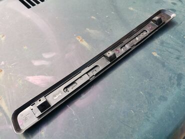 Auto delovi: Lajsna zadnjih gepek vrata Lada 21213,21214 Niva br.3. Polovna — 11