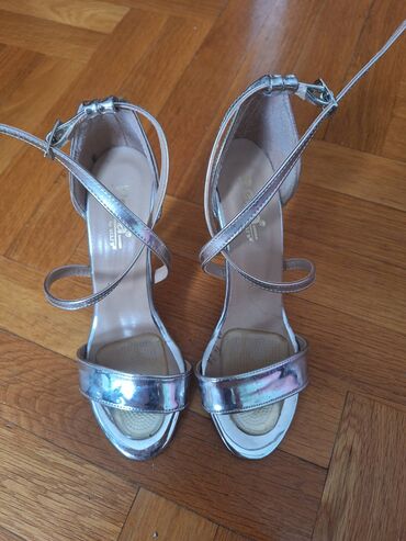 opposite srebrne sandale: Sandals, 38