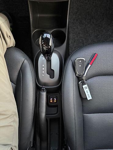 Chevrolet: Chevrolet Spark: 2019 г., 1 л, Вариатор, Бензин, Хэтчбэк — 16