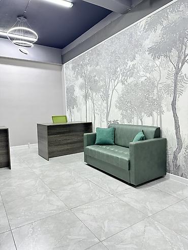 купить комнату под прописку: Сдаю Офисный кабинет: 20 м², С ремонтом, Первая линия — 7