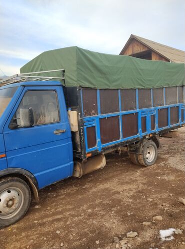 продаю марч: Iveco Daily: 1993 г., 2.9 л, Дизель