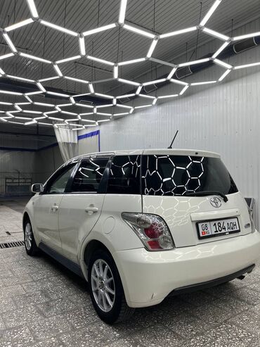 сколько стоит заправка кондиционера авто: Toyota ist: 2002 г., 1.3 л, Автомат, Бензин