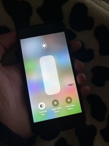 скупка швей: IPhone 8, 64 ГБ, 100 %