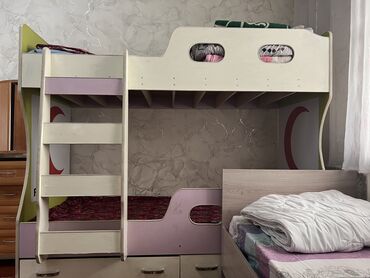 Другие мебельные гарнитуры: Двухъярусная кровать детская