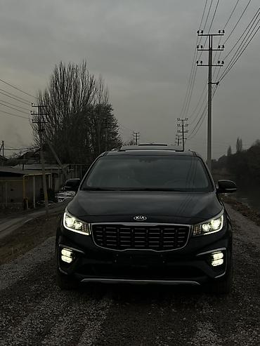 Kia: Kia Carnival: 2020 г., Минивэн — 2