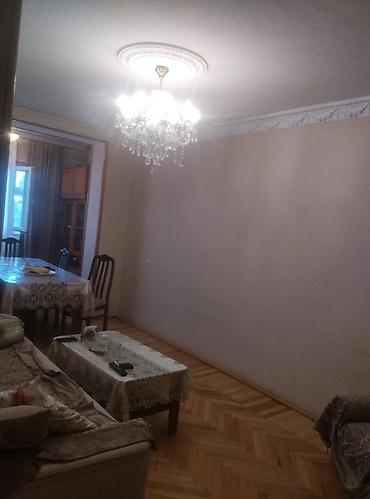 kiraye gence: 3 otaqlı mənzil,hamam tualet ayrı, təmirli. Unvan: Mahrasa bağı, bina — 7