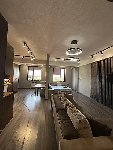 Посуточная аренда квартир: 1 комната, Душевая кабина, Постельное белье, Кондиционер — 9