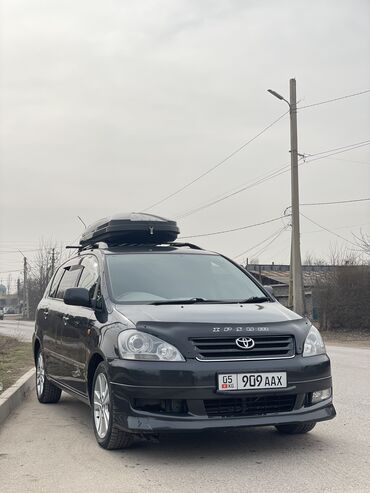 тайота каири: Toyota Ipsum: 2001 г., 2.4 л, Автомат, Бензин, Минивэн