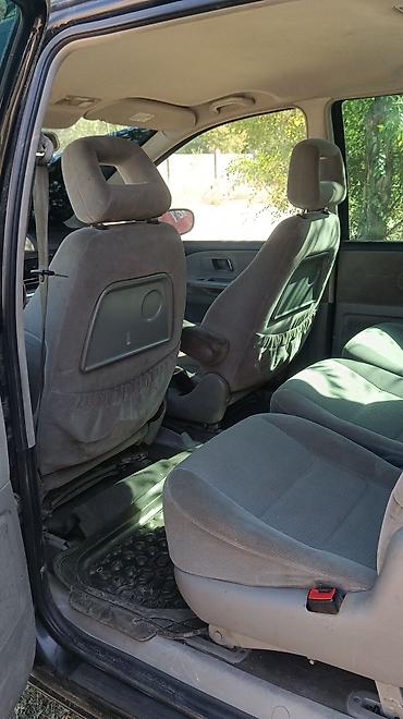 домик на колесах: Ford Galaxy: 2002 г., 2.8 л, Механика, Бензин, Минивэн — 4