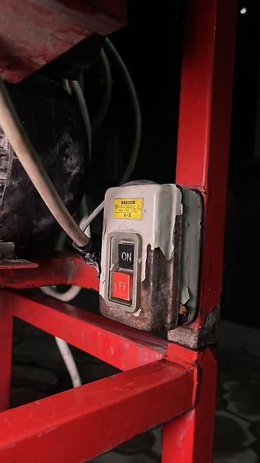 Автомойки: Шиномонтажный станок с пневмоприводом - Тип: настольный шиномонтажный — 15