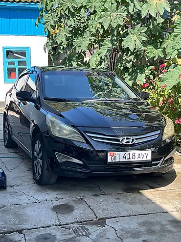 адаптер carplay: БЕНЗИН ГАЗ Седан черного цвета с 6‑ступенчатой механической коробкой — 6