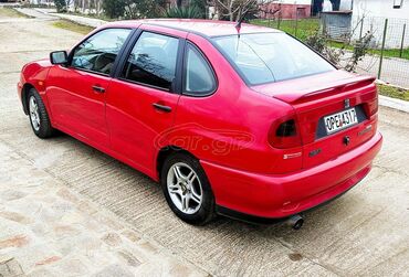 Sale cars: Seat Cordoba: 1.4 l | 1998 year | 290000 km. Sedan