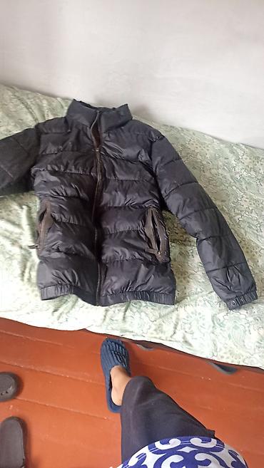 Куртки: Продаётся куртка бу за 600 сомов — 1