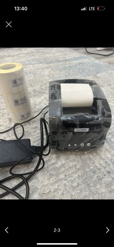 ethernet кабель: Принтер этикеток Xprinter в черном корпусе предназначен для быстрой и