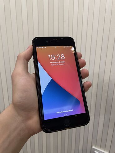 iphone 7 jat black: IPhone 7 Plus, Б/у, 128 ГБ, Jet Black, Чехол, 100 %