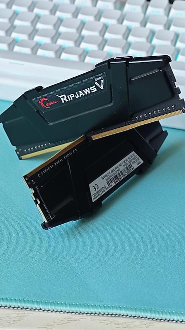 ddr5 sdram: Оперативная память G.Skill Ripjaws V, комплект 16 ГБ (2×8 ГБ) - Тип — 2