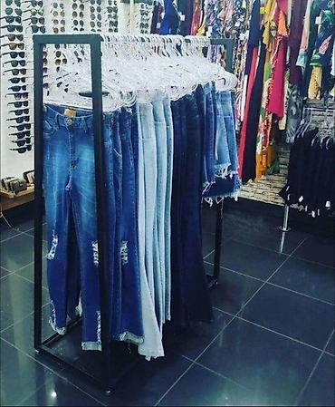 bcbgeneration tops: OPREMANJE BUTIKA DRVO&METAL | Izrada nameštaja po meri Drvo& — 4
