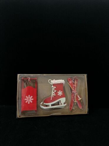 Yeni il oyuncaqları və bəzəkləri: Yeni il hədiyyə və oyuncaqları ətraflı məlumat ücün yaza və ya zəng — 6