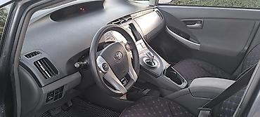 e34 4 4: Toyota Prius: 2010 г., Автомат, Гибрид, Хэтчбэк — 9