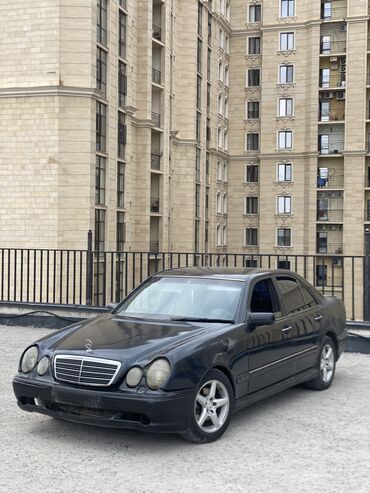 Mercedes-Benz E-Class: 1996 г., 3 л, Механика, Дизель, Седан