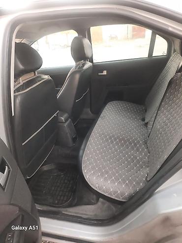 nardo grey: Ford Mondeo: 2001 г., 2 л, Механика, Бензин, Седан — 4