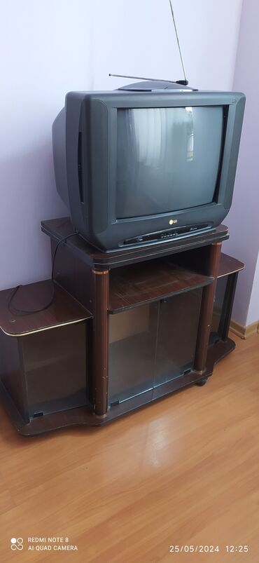 tv kanal aparatı: Б/у Телевизор LG 86" FHD (1920x1080), Самовывоз