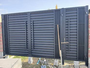 Распашные ворота: Металлические распашные ворота с калиткой (модульные панели) - — 5