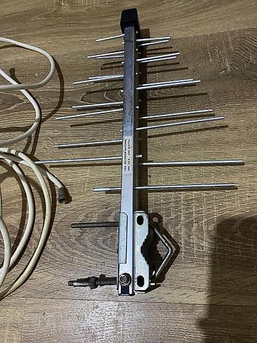 sputnik antena: LOG Outdoor Antenna – RF 20K UHF Digital. Az işlenib tam problemsiz ve — 1