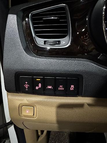 Kia: Kia Carnival: 2019 г., 2.2 л, Автомат, Дизель, Минивэн — 8