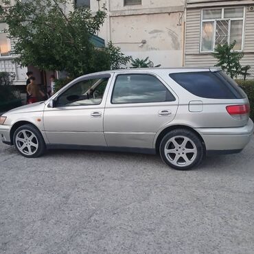 срочно срочно продаю машина: Toyota Vista: 1998 г., 2 л, Автомат, Бензин, Универсал