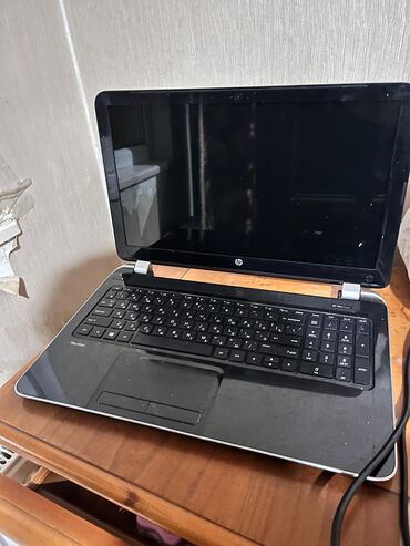 HP: İşlənmiş HP Chromebook, 15.4 ", Intel Core i9, 2 TB, Ünvandan götürmə