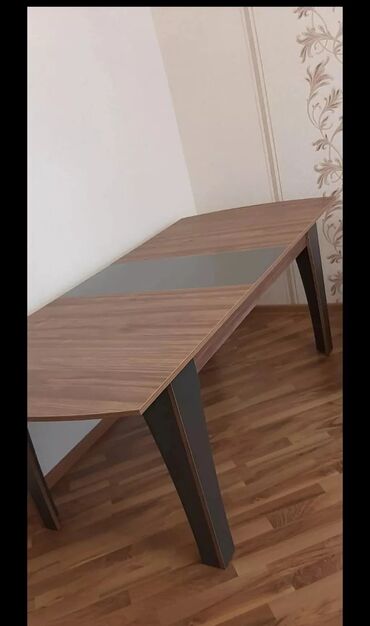 stol satılır: Qonaq masası, İşlənmiş, Açılan, Kvadrat masa