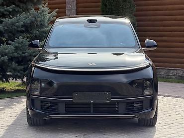 Lixiang L9: 2025 г., 1.5 л, Автомат, Гибрид, Внедорожник