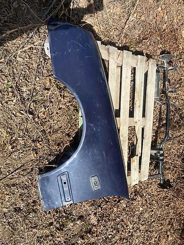 Другие детали кузова: Продается Мерседес е 210 и его запчасти тоже есть один мерс 90 % почти — 12