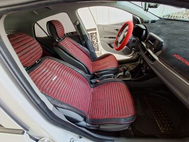 дождевик для мото: Чехолдор Эко булгаары, түсү - Кызыл, Universal Seat cover