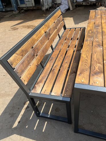 Скамейки: Скамейка Металл, Со спинкой — 2