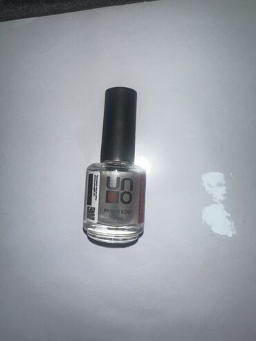 Инструменты и тележки для инструментов: Те самые двухсторонные формачкии Набор материалов для маникюра: - — 6