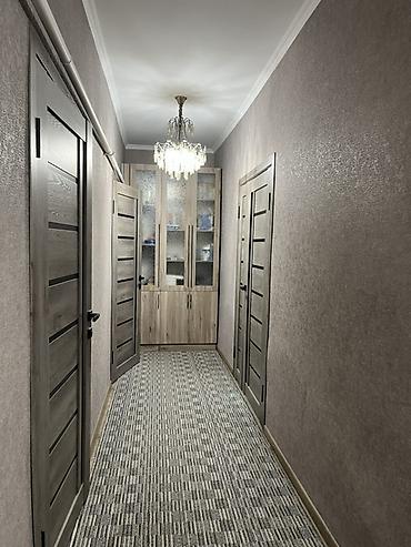 103 серия: Продается теплый кирпичный дом, общая площадь 140 м^2, 3 спальни, зал — 5