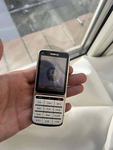 c3 nokia: Nokia C3, < 2 GB Memory Capacity, rəng - Qızılı, Düyməli — 1