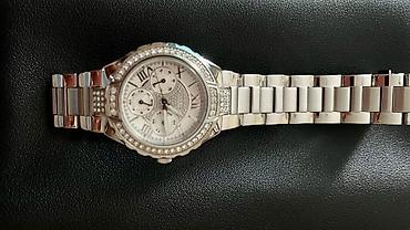 смарт кольцо: Женские наручные часы Guess - Корпус и браслет из нержавеющей стали — 2