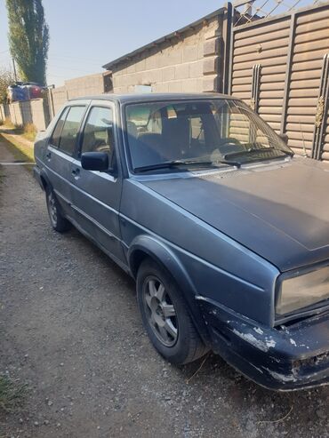 Транспорт: Volkswagen Jetta: 1989 г., 1.8 л, Механика, Бензин, Седан