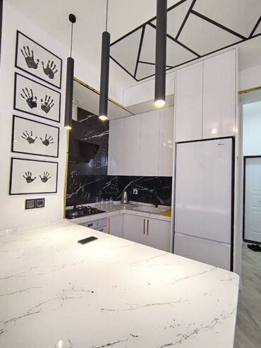 Uzunmüddətli kirayə mənzillər: Sumqayıt Bağça şəhər kompleksində, 7 mərtəbəli binanın 6cı — 8