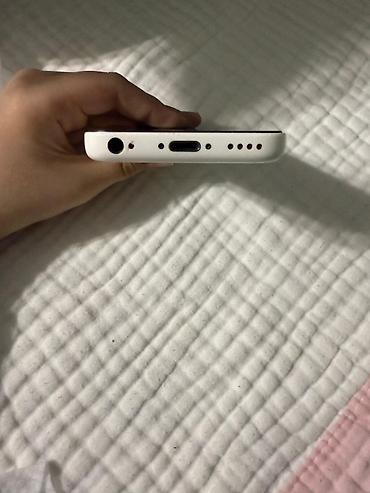 Apple iPhone: IPhone 5c, Б/у, Белый, Кабель — 8