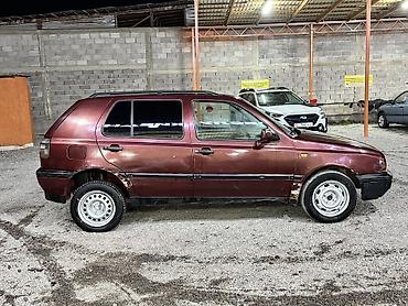 step vagon: Volkswagen Golf: 1992 г., 1.8 л, Механика, Бензин, Хэтчбэк — 3