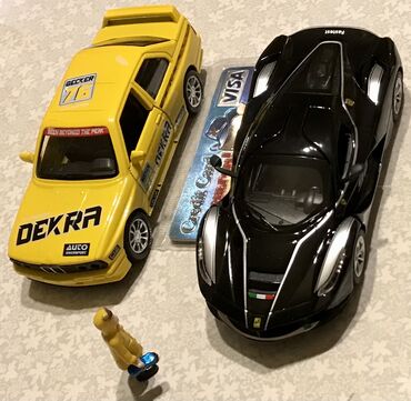 Модели автомобилей: Масштабные модели копии автомобилей для коллекционеров 1/64 и 1/43 - — 9