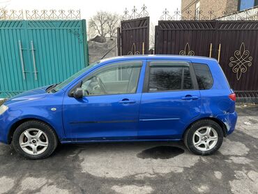 mazda 3 2002: Mazda Demio: 2002 г., 1.3 л, Автомат, Бензин, Универсал