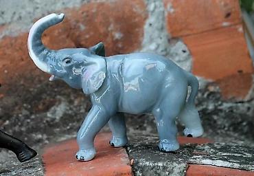 Figure: Figure slonova - porcelan i liveni kamen. Cene su odredjene — 5