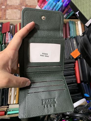 Кошельки: Кожаный кошелёк Petek 1855, цвет Green (модель 3908-1B06) - — 2