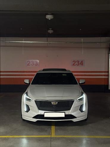 Cadillac: Cadillac : 2019 г., 3 л, Автомат, Бензин, Седан — 2