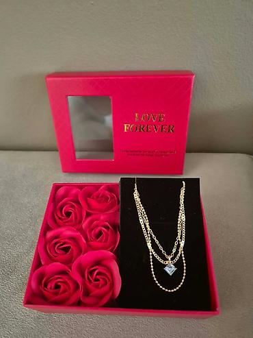 Setovi nakita: Poklon set “Love Forever” – elegantna kutija sa ogledalcetom koja — 4